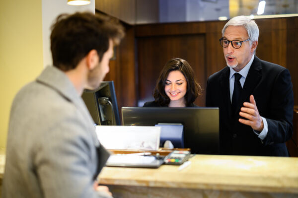 Techniques de communication face à un client agressif